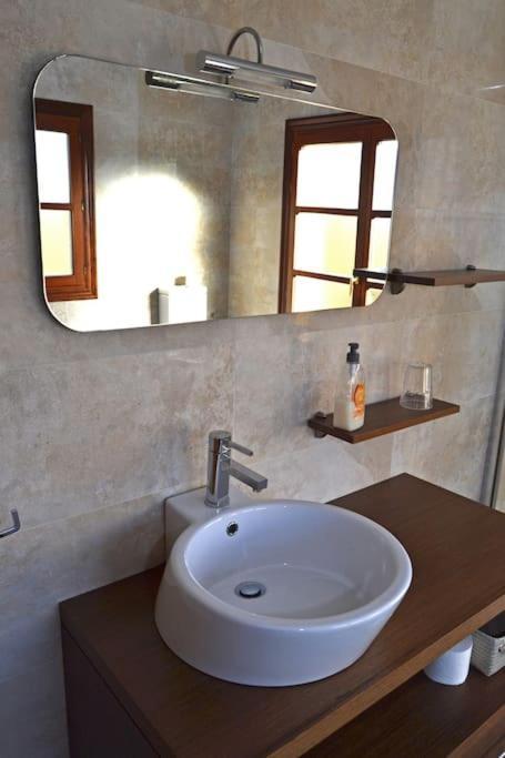 הוילה Pendueles Casa Manuela Llanes Asturias. מראה חיצוני תמונה