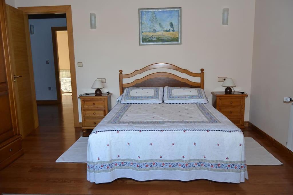 הוילה Pendueles Casa Manuela Llanes Asturias. מראה חיצוני תמונה