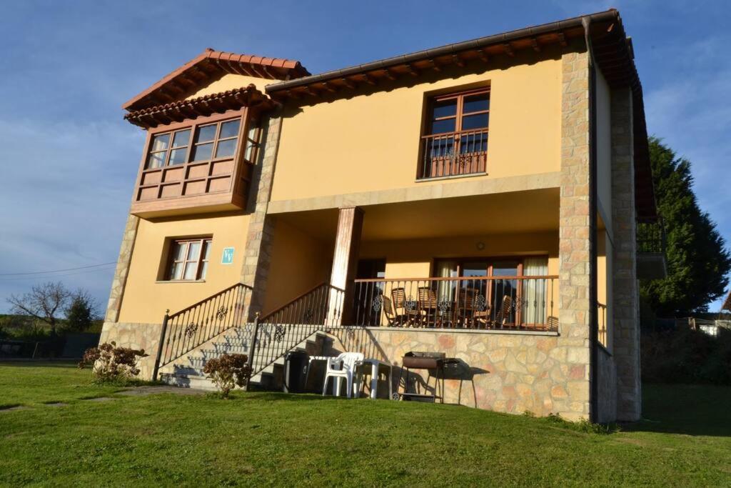 הוילה Pendueles Casa Manuela Llanes Asturias. מראה חיצוני תמונה