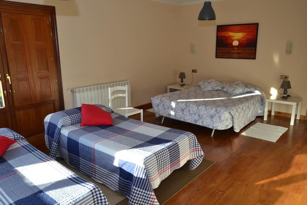 הוילה Pendueles Casa Manuela Llanes Asturias. מראה חיצוני תמונה
